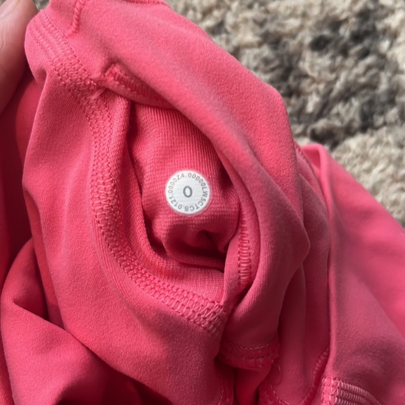 lululemon leggings size 0 28" - Picture 3 of 3